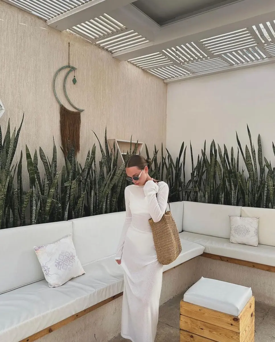 Kristall escort in Dubai