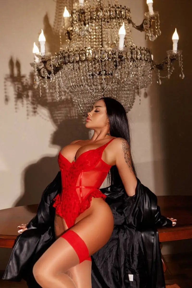 Malika escort in Dubai